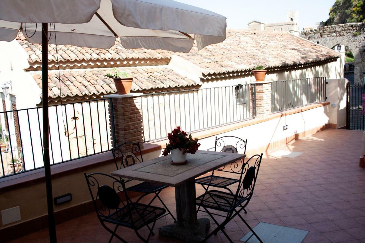 Casa Gambino Bed and Breakfast Savoca Exterior foto